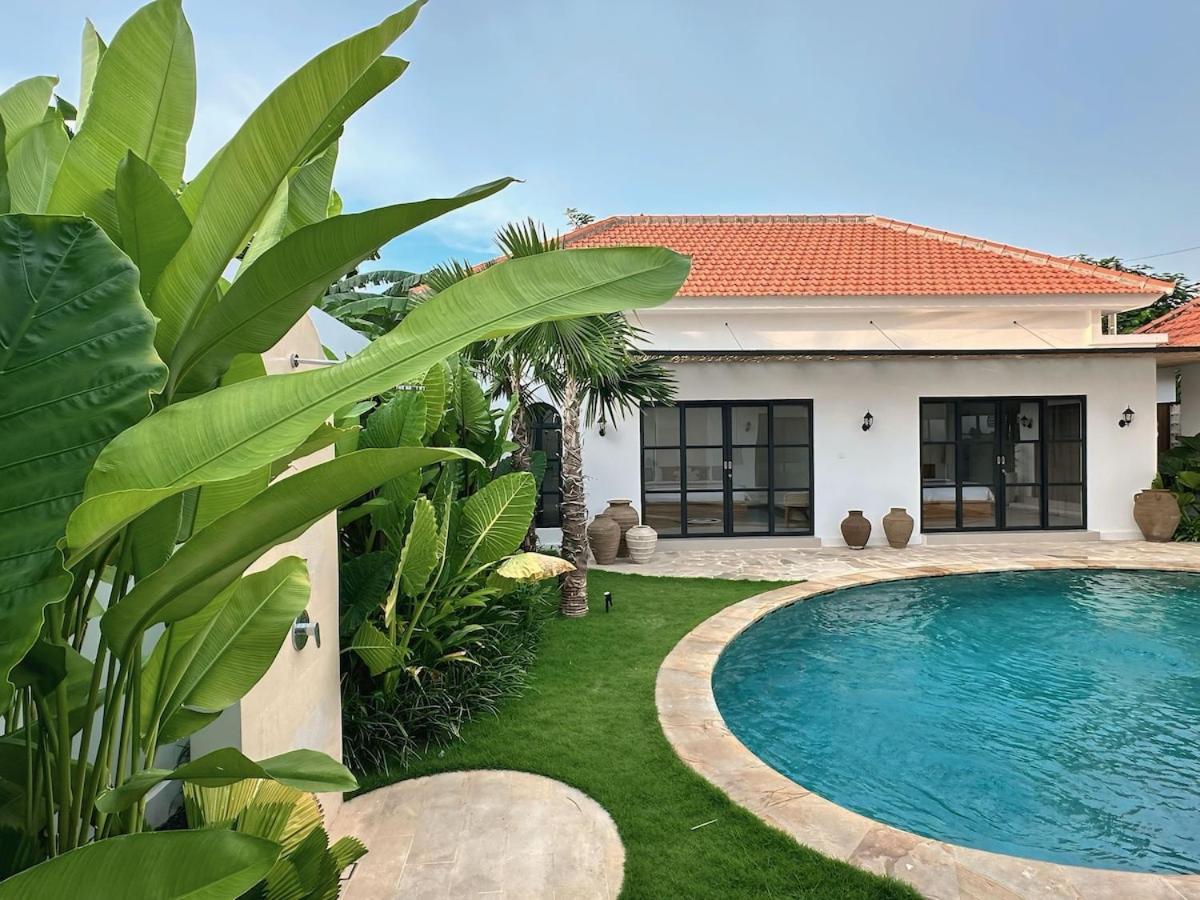 Amerta Villa Seminyak Exterior foto
